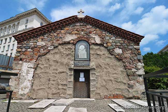 Церковь св. Петки  Самарджийской в г. София