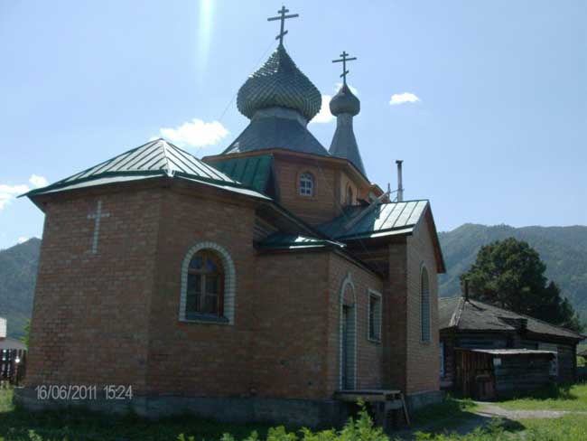 Церковь иконы Божией Матери "Всех скорбящих Радость" в с. Чемал