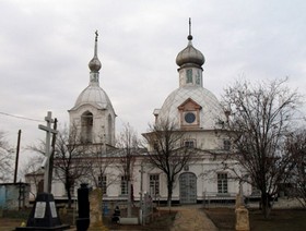 Храм Петра и Павла в с. Черный Яр Храм Петра и Павла в с. Черный Яр