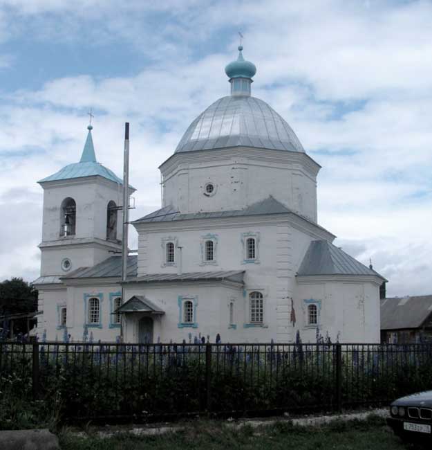 Храм Тихвинской иконы Божией Матери в г. Холм