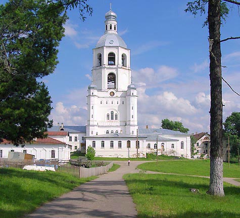 Троице-Стефано-Ульяновский монастырь Троице-Стефано-Ульяновский монастырь