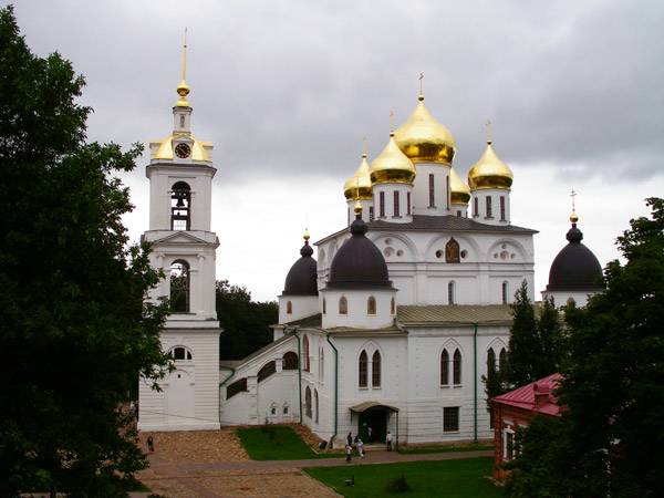 г. Дмитров. Успенский собор г. Дмитров. Успенский собор