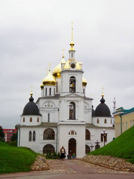 г.Дмитров. Успенский собор г.Дмитров. Успенский собор