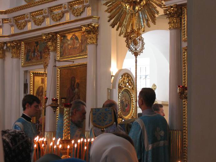 Божественная Литургия. Великий вход.