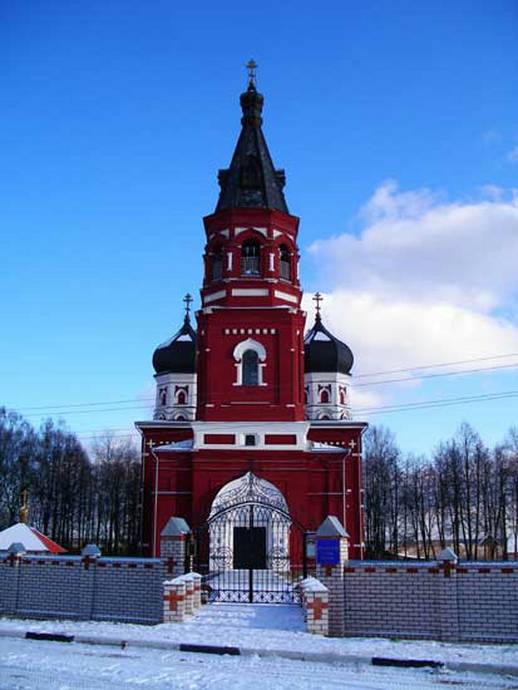 Александро-Невский женский монастырь в с.Маклакове Талдомского р-на Московской обл. Основан в 1895 г. в память о спасении императора Александра III и его семьи в железнодорожной катастрофе 17 октября 1888 г.
