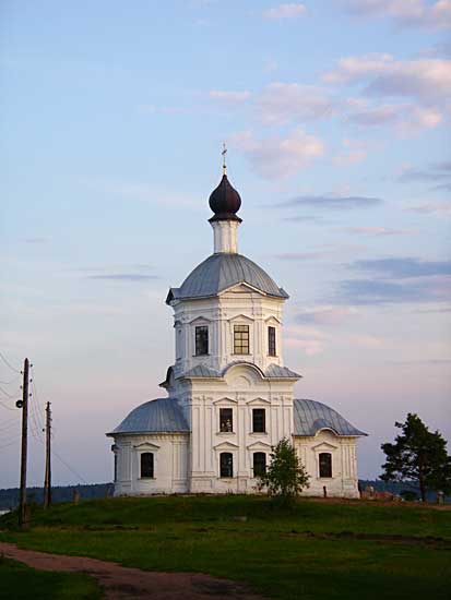 Крестовоздвиженский храм Крестовоздвиженский храм