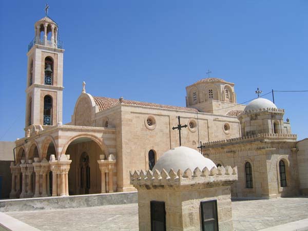 Монастырь преп. Феодосия Великого. Монастырский храм. Монастырь преп. Феодосия Великого. Монастырский храм.