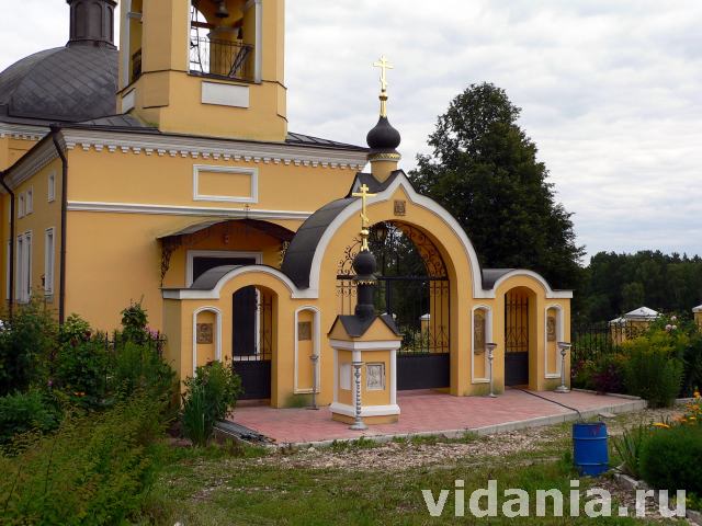 Чеховский район, Старый Спас, церковь Спаса Преображения