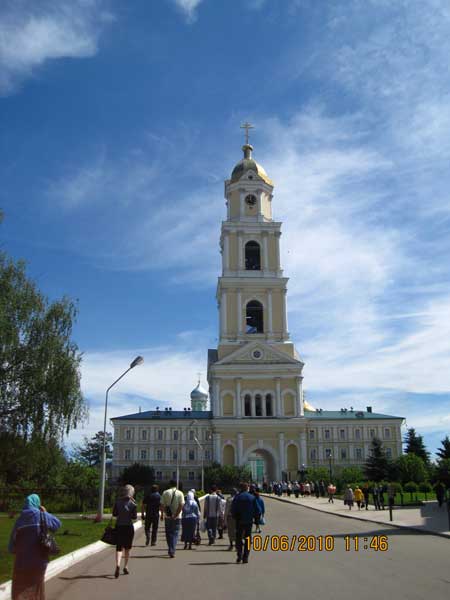 Дивеевская колокольня Дивеевская колокольня