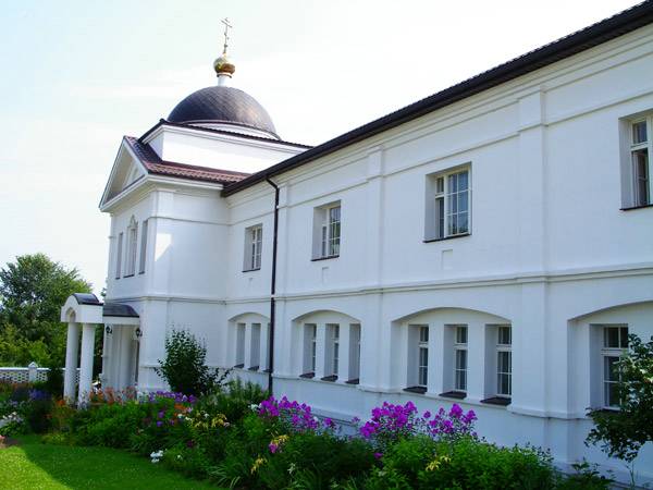 Паломническая поездка в Свято-Никольский Черноостровский монастырь