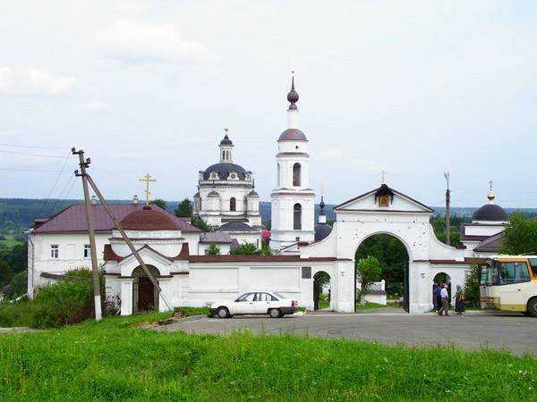 Паломническая поездка в Свято-Никольский Черноостровский монастырь