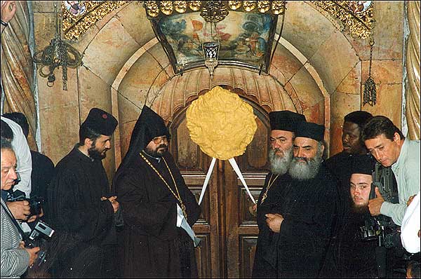 Кустодия - печать на дверях Гроба Господня