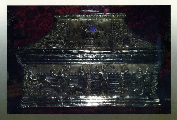 Святые мощи мученика Трифона Святые мощи мученика Трифона