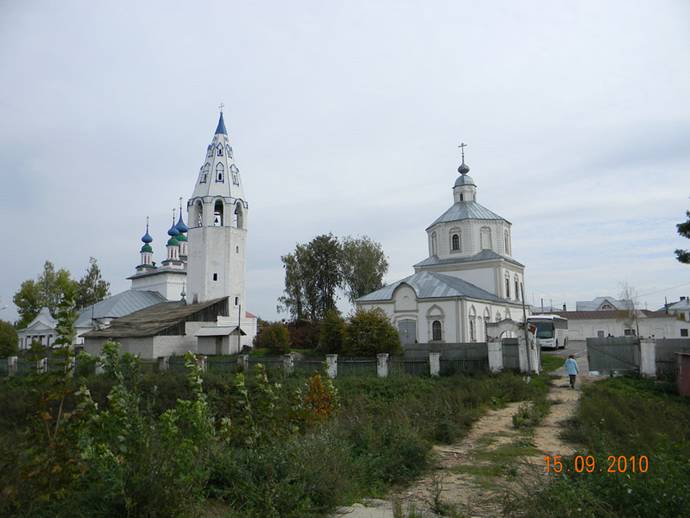 г.Лух. Троицкий собор и Успенская церковь.