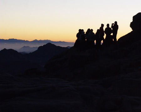 Встреча рассвета на горе Хорив